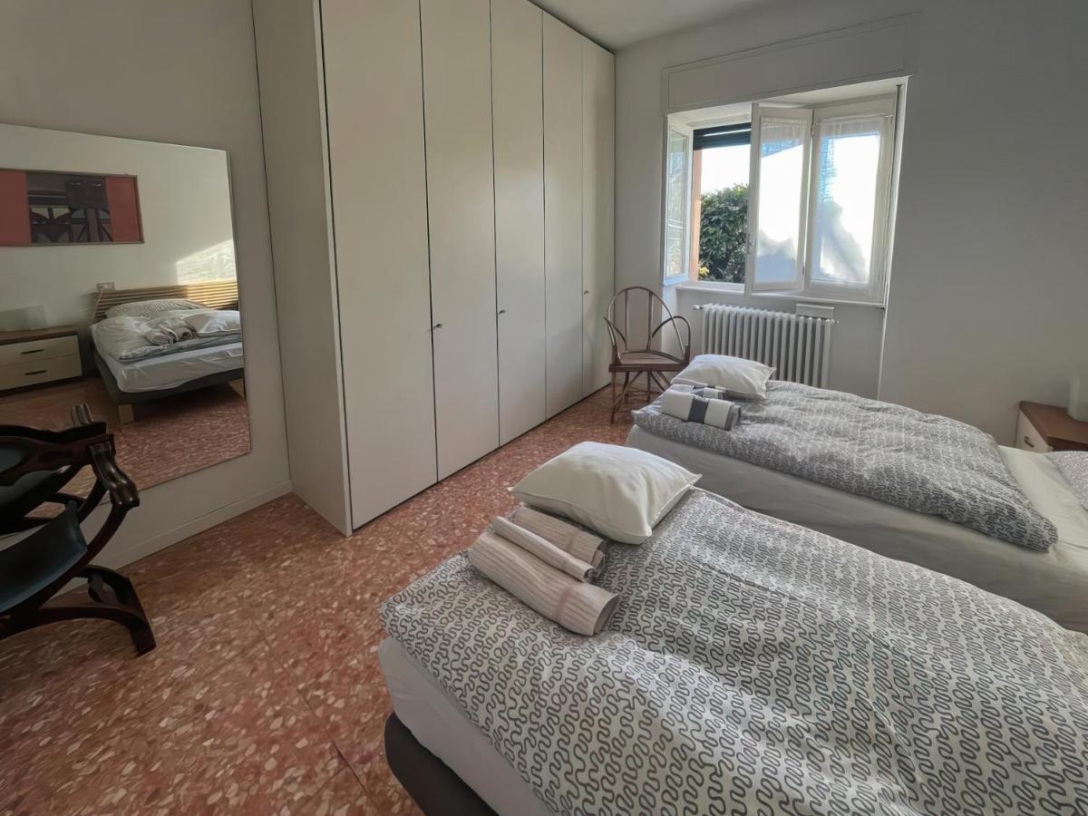 Casa Vacanze Le Violette Villa Brunate Kültér fotó