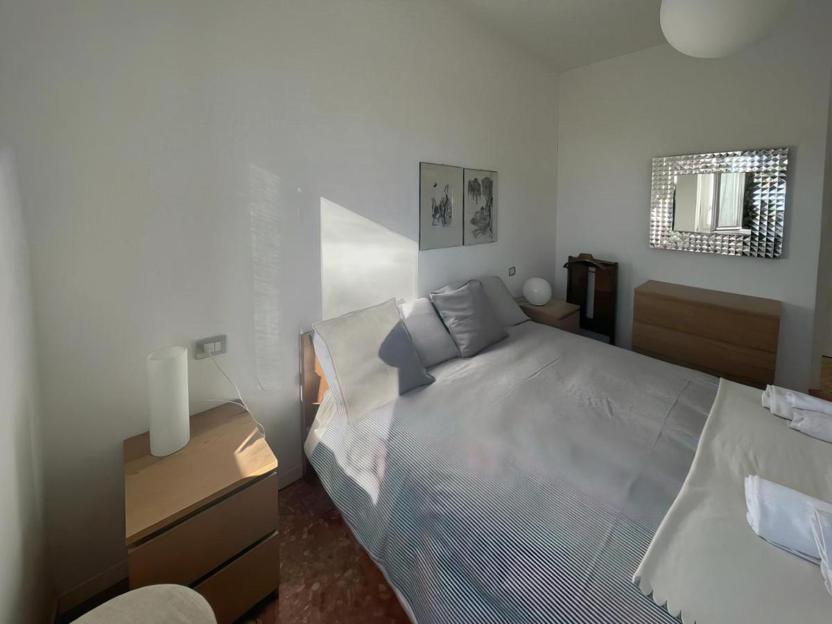 Casa Vacanze Le Violette Villa Brunate Kültér fotó